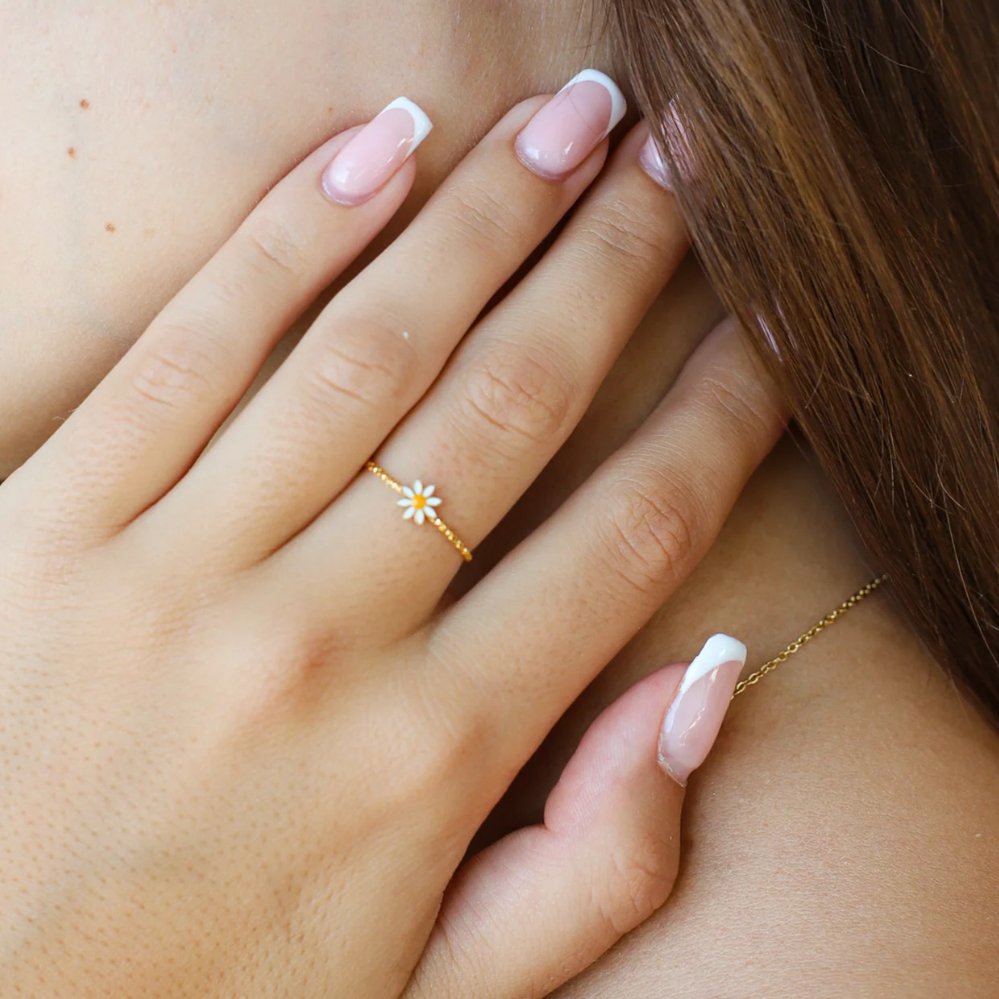 Daisy ring for women - cleo jewelry