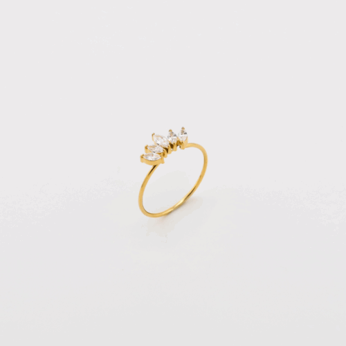 Tiara Ring