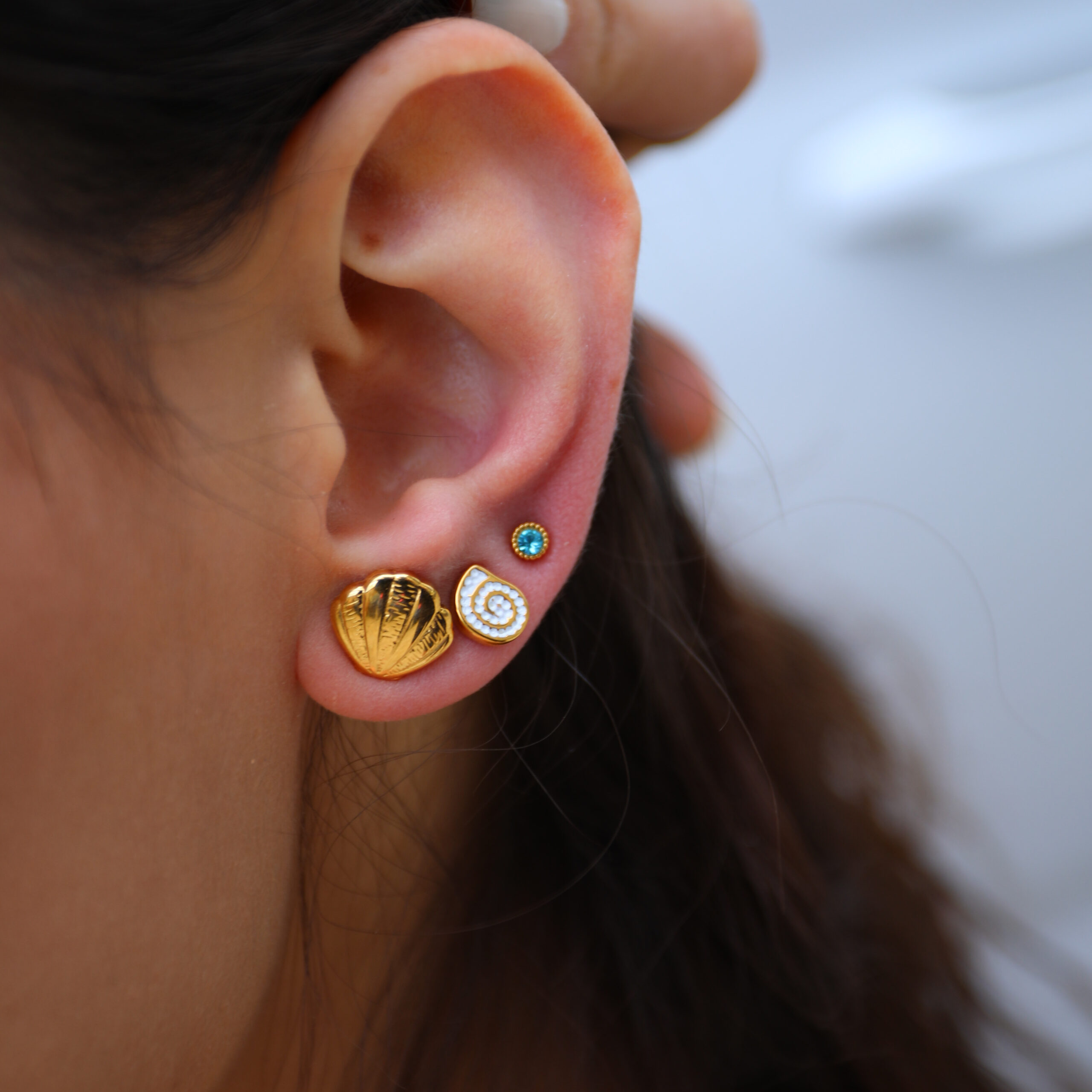 Coralla set Earrings third pic (1)